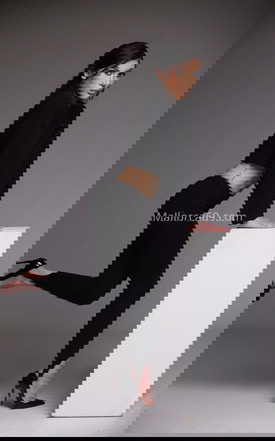 Shenoa, trans colombiana. 692042734. Citas en MALLORCA, MALLORCA. www.mallorca69.com.