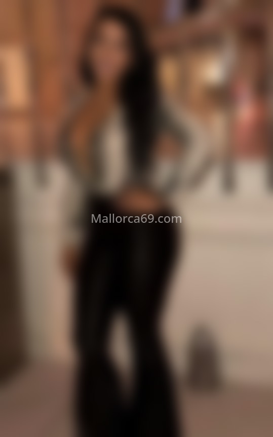 Adela, joven mexicana de 27 años. 634017735. Citas en MALLORCA, MALLORCA. www.mallorca69.com.