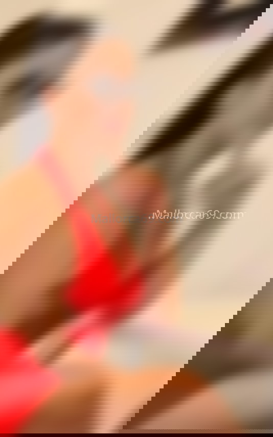 Isabella, chica colombiana de 19 años. 612268269. Citas en MALLORCA, MALLORCA. www.mallorca69.com.