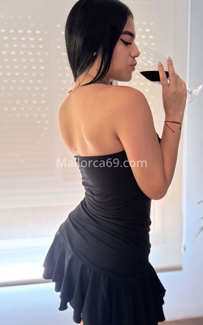 Isabela, colombiana de 25 años . 623324557. Citas en MALLORCA, MALLORCA. www.mallorca69.com.