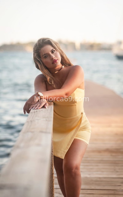 Niki, joven latina. 634032864. Citas en MALLORCA, MALLORCA. www.mallorca69.com.